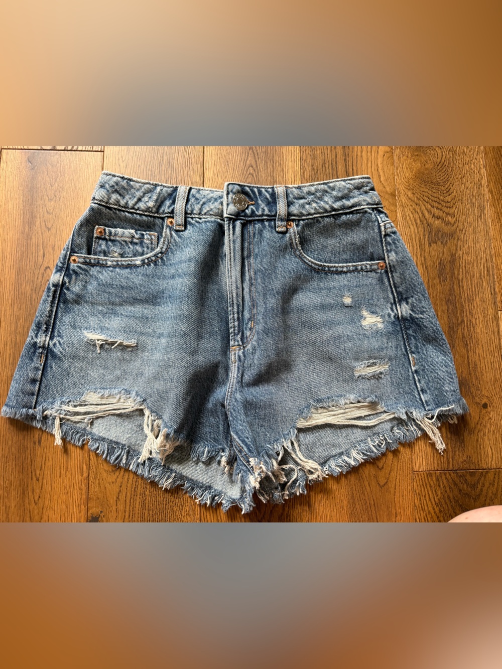 Garage Women's Distressed Denim Shorts - Blue